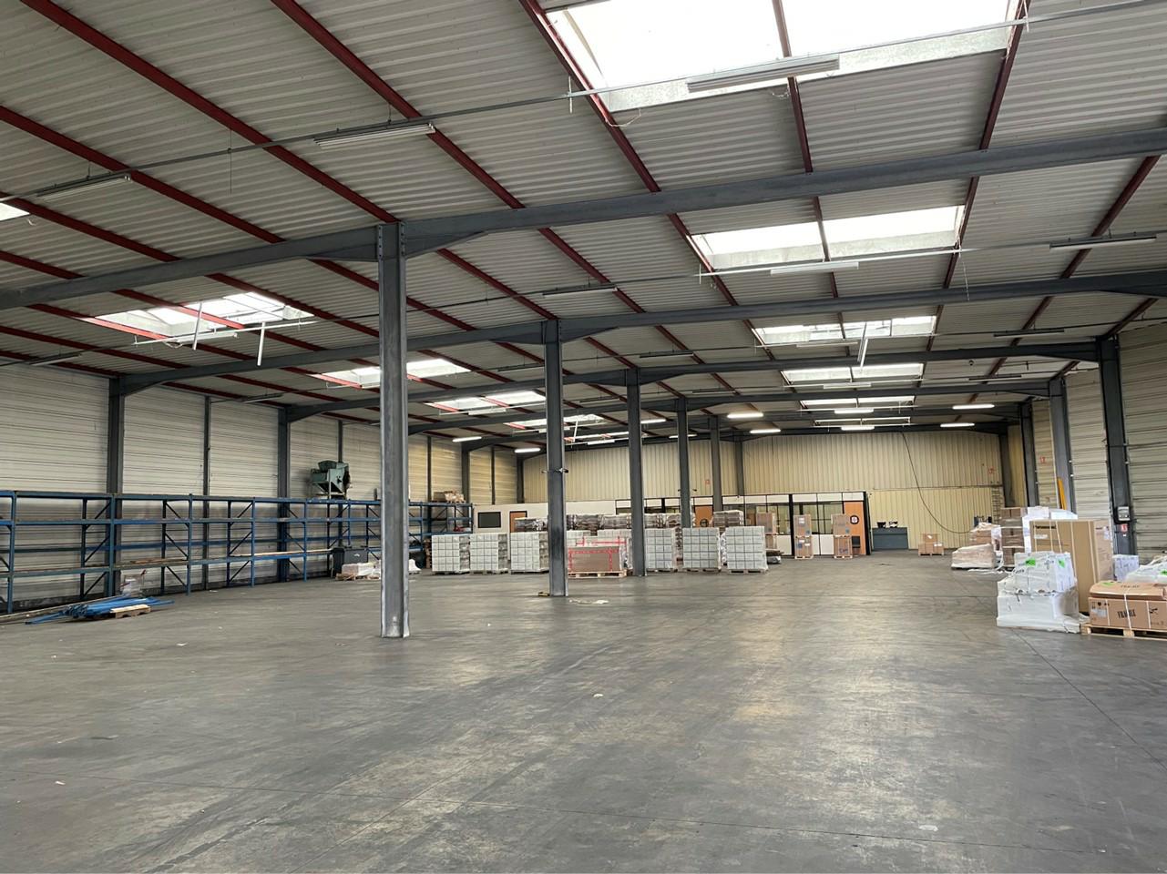 Local d'activité Corbas 1780m² Location local d'activité Corbas Rhône OLACT2310395 5